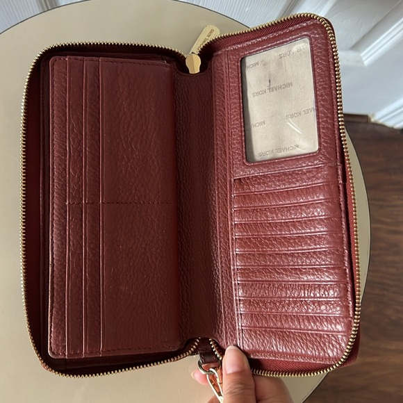 Burnt Orange/Dark Red Michael Kors Tote and Wallet Set - Picture 9 of 10